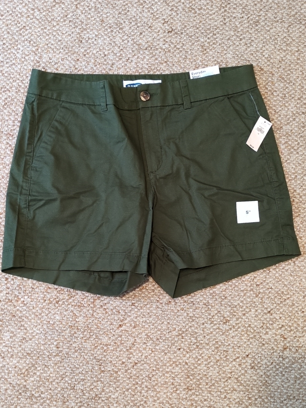 Old Navy Dark Olive Green Everyday 5" Women's Shorts Size 12 New With Tags